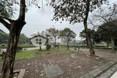 Bán nhà 60m 4 tầng xây độc lập, gần hồ thạch bàn, aoen long biên.