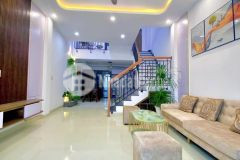 Bán nhà đẹp 3 tầng ngay đầu cầu rồng, cách biển mỹ khê vài phút, gía chỉ hơn 4 tỷ