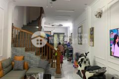 Bán gấp nhà khương trung q. thanh xuân 33m2 3 t nhỉnh 3 tỷ ô tô
