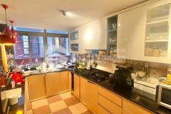 Diện tích lớn, mặt tiền rộng, gần ô tô phố thái hà, đống đa. 0911554873.