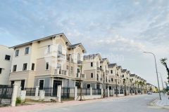 Hàng hiếm bán căn shopphouse diện tích lớn. cả dẫy chỉ có vài căn hàng hiếm