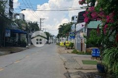 Bán nhà cấp 4 ở hóc môn giá 1 tỷ 850.shr.dt 80m2.