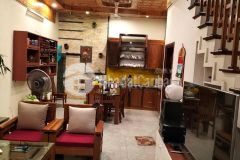 Bán nhà đẹp duy tân,cầu giấy,ô tô tránh,lô góc,60m,4t,4.2m giá chỉ 13.6 tỷ lh hải cg 0966866250