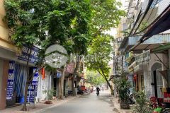 Bán nhà đẹp, ô tô đỗ cửa, 32m2 x 5 tầng, phố trương định giá rẻ.