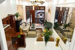 Bán nhà yên lãng láng hạ quận đống đa giá siêu rẻ