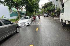 Cần bán gấp lô đất mặt phố chính trung, khu 31ha, thị trấn trâu quỳ gia lâm giá 98trm2.