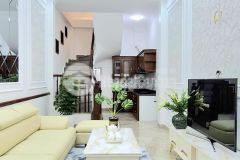 Chủ cần bán gấp trương định 32m 5 tầng 3.5m 3.79 tỷ