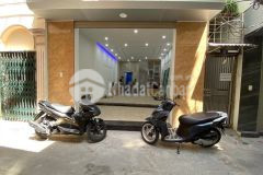 Nhà mới lô góc ngõ thông hồ tây lộng gió,phố thụy khuê 5 tầng,49m2 giá 5 tỷ