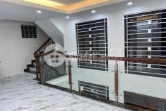Nhà 6 tầng yên hòa 42m2 chỉ 5,3 tỷ không mua hơi phí
