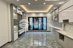 Bán gấp nhà phố minh khai 50m2, 3tầng, giá 2,3 tỷ.cho thuê 20 triệu 1 tháng.