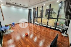 Nhà mặt phố láng hạ cần bán, vỉa hè đá bóng, kinh doanh đỉnh, 60m, 21 tỷ.