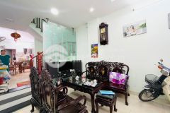 Bán nhà nằm ở vĩnh hưng, nhà đẹp, sổ vuông vắn