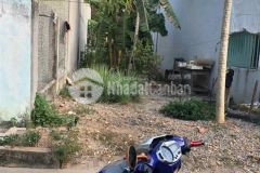 Gia đình về quê định cư nên cần bán gấp lô đất 100m2 5x20m vị trí đẹp, đối diện khu đô thị mp3