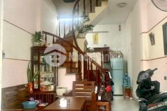 Tam trinh, hoàng mai s 30m2 4 tầng mt 3,3m giá chào 2,7 tỷ.