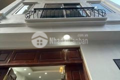 Nhà đẹp mới koong lac long quân tây hô 5tầng 40m2 4,7 ty