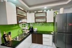 Chinh chu cân ban nha mt đg sô tân quy, khu kd sâm uât, 4 lâu chi hơn 8 ty 0949388189