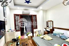 Cần bán nhà phân lô nguyễn hoàng tôn 5 tầng 61m2 giá 13 tỷ