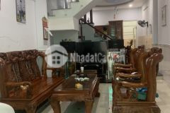 Gấp gấp bán nhà mặt tiền hẻm kinh doanh thạnh lộc 29 quận 12 61m2 giá 5.75 tỷ