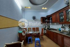 Bán ngay nhà đức giang oto đỗ cửa ngày đêm ngõ thông chỉ hơn 2 tỷ