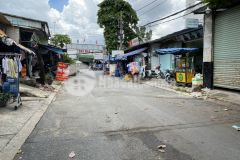 Nhà sát mặt tiền bùi văn ngữ hiệp thành quận 12 100m2 2 tầng.