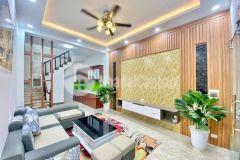 Bán nhà phố vĩnh hưng, hoàng mai 34 m2, 5 tầng, ô tô, giá 3.25 tỷ.