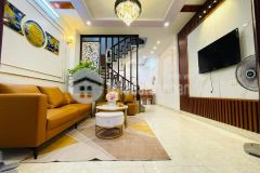 Bán nhà nguyễn văn linh, oto tránh, 34m2, nhỉnh 4tỷ