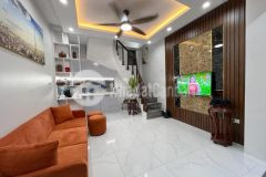 Tây hồ nhà 60m2x5t giá chỉ hơn 5 tỷ