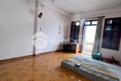 Mặt ngõ, gần phố, kinh doanh văn phòng phố giảng võ, đống đa. 0911554873.