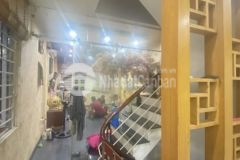 Bán nhà ngọc thụy 2 mặt thoáng oto vào nhà