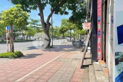 Chính chủ bán nhà mặt phố ngô gia tự lb, 110m2, mt 5m, vỉa hè, kd