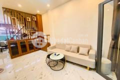 Bán gấp nhà mặt tiền trường sa, phường 12, quận 3,dtcn 33.3m2, kinh doanh sầm uất. gía 8.6 tỷ