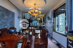 Nhà bồ đề long biên ngõ thông ô tô nội thất xịn 61m2 mt4m chỉ hơn 6 tỷ.