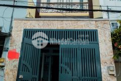 Nợ ngân hàng cần bán gấp nhà 1 trệt 1 lầu.60m2 chỉ 3ty6 trung tâm quận 12