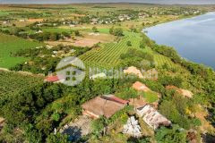 5000m2 đất vườn, sổ sẵn ngay ngã tư đường nhựa đi biển và sân bay rải nhựa 24m pháp lý rõ ràng