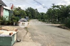 Cần bán gấp đất chính chủ tại bến cát 1880m2