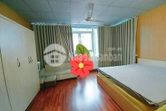 Nhà 7 tầng thang máy ô tô vào nhà nguyễn du hai bà trưng