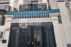 Cho thuê nhà 2 lầu 4pn 3wc hẻm xe tải đường số 11 thủ đức