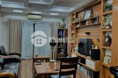 Bán nhà hoàng hoa thám, ngõ ô tô, gần phố, kd, 48m x 5t, giá 16,2 tỷ.