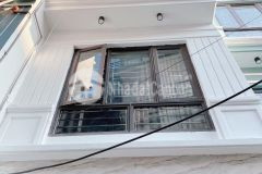 Bán nhà riêng quan hoa, cầu giấy, nhà mới đẹp ở ngay, tặng full nội thất, 35m2x5 tầng, nhỉnh 4