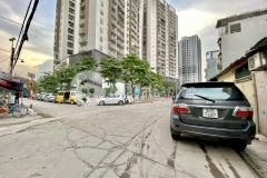 Chính chủ cô mình cần bán nhà phường bồ đề, vị trí đẹp ô tô vào nhà