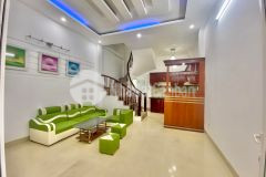 Tài chính 2 tỷ 9 có ngay căn nhà 41m2 5t mt 5m 5 phòng. liên hệ em tuân 0866930416