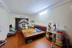 Trung tâm cầu giấy cần bán nhà đường hoàng quốc việt 65m2 giá 13 tỷ