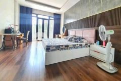 Bán nhà mặt phố hoàn kiếm, trung tâm quận hoàn kiếm, mặt tiền nét 9.8m, dt 92m2, 54 tỷ