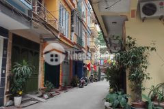 Gần 9 tỷ nhà phân lô ô tô tránh hoàng quốc việt 45m2x4t, ô tô vào nhà.