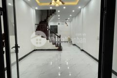 Cần bán gấp nhà minh khai time city 40m x 5t, giá 4 tỷ. ô tô đỗ gần.