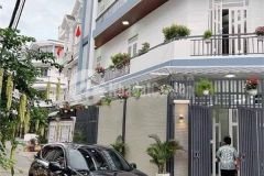 Nhà 4 tầng 8 x 15 hẻm xe hơi thông phú thuận quận 7. giá 7.8 tỷ vip.