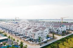 Bán căn sh hàng hiếm kinh doanh buôn bán quá tiện diện tích lớn,nằm trong đại đô tp từ sơn