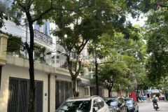 Bán nhà tt văn quán 80m2x4t, vỉa hè oto, đường 12m. giá nhỉnh 13 tỷ.