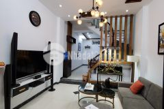 Chỉ hơn 1 tỷ, có nhà 5t, 3pn văn miếu, đông đa, ôtô đỗ 10m, đt 0978 898285