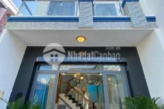 Nhà 2 tầngbtctmới, đẹprẻ hxh đỗ cửa44m2gần 5 tỷ. ni sư huỳnh liên